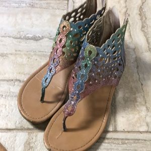 Piper high back sandals size 4